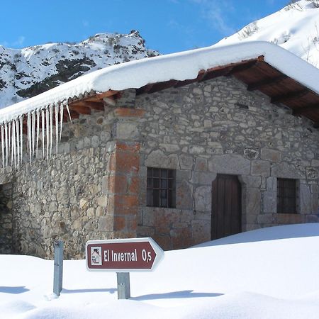 El Invernal De Picos Portilla de la Reina Bagian luar foto